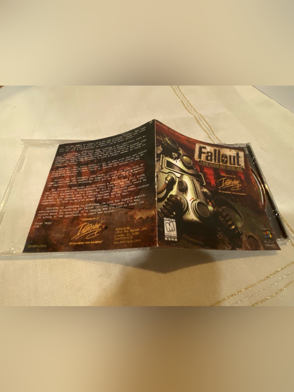 Fallout (PC: Windows, 1997) Original Disc - Picture 10 of 10
